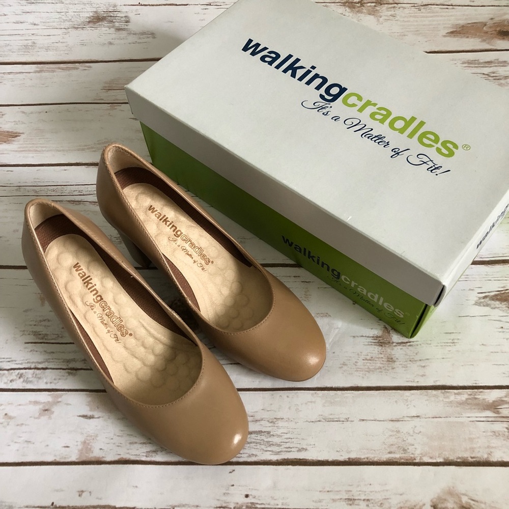 Walking Cradles Matisse pump heel